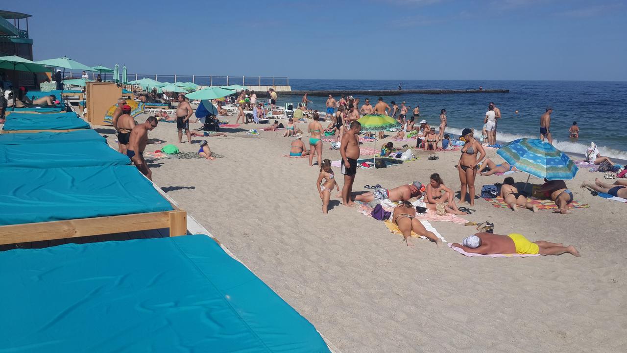 U Samogo Moria Apartment Odessa Luaran gambar