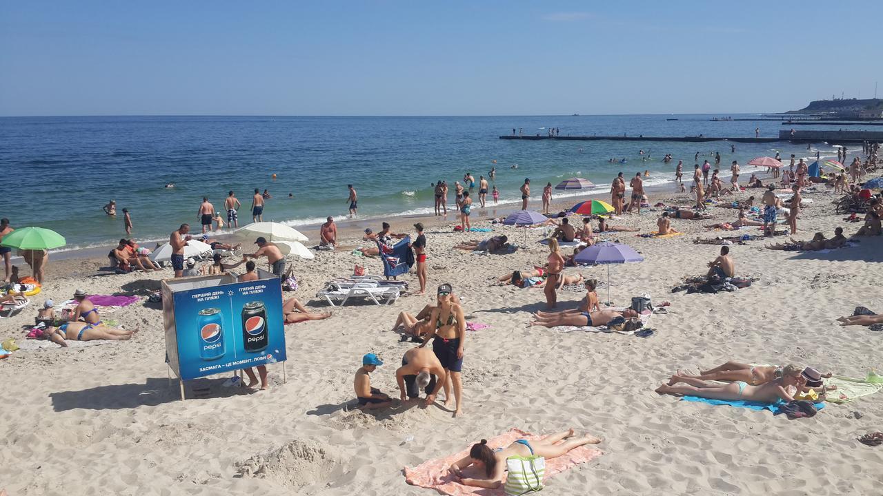U Samogo Moria Apartment Odessa Luaran gambar
